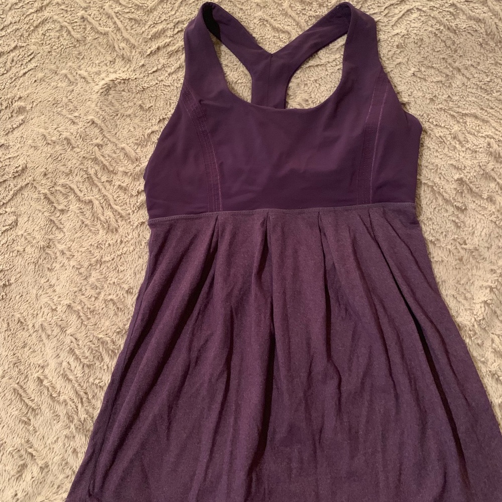 Lululemon Workout Top 4/6